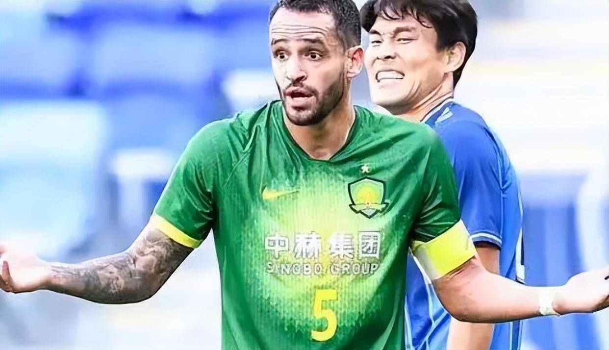 国安刚在足协杯拿到冠军，就提前官宣跟新奥古斯托签订大合同，曾是德甲狼堡队核心+被俱乐部辟谣